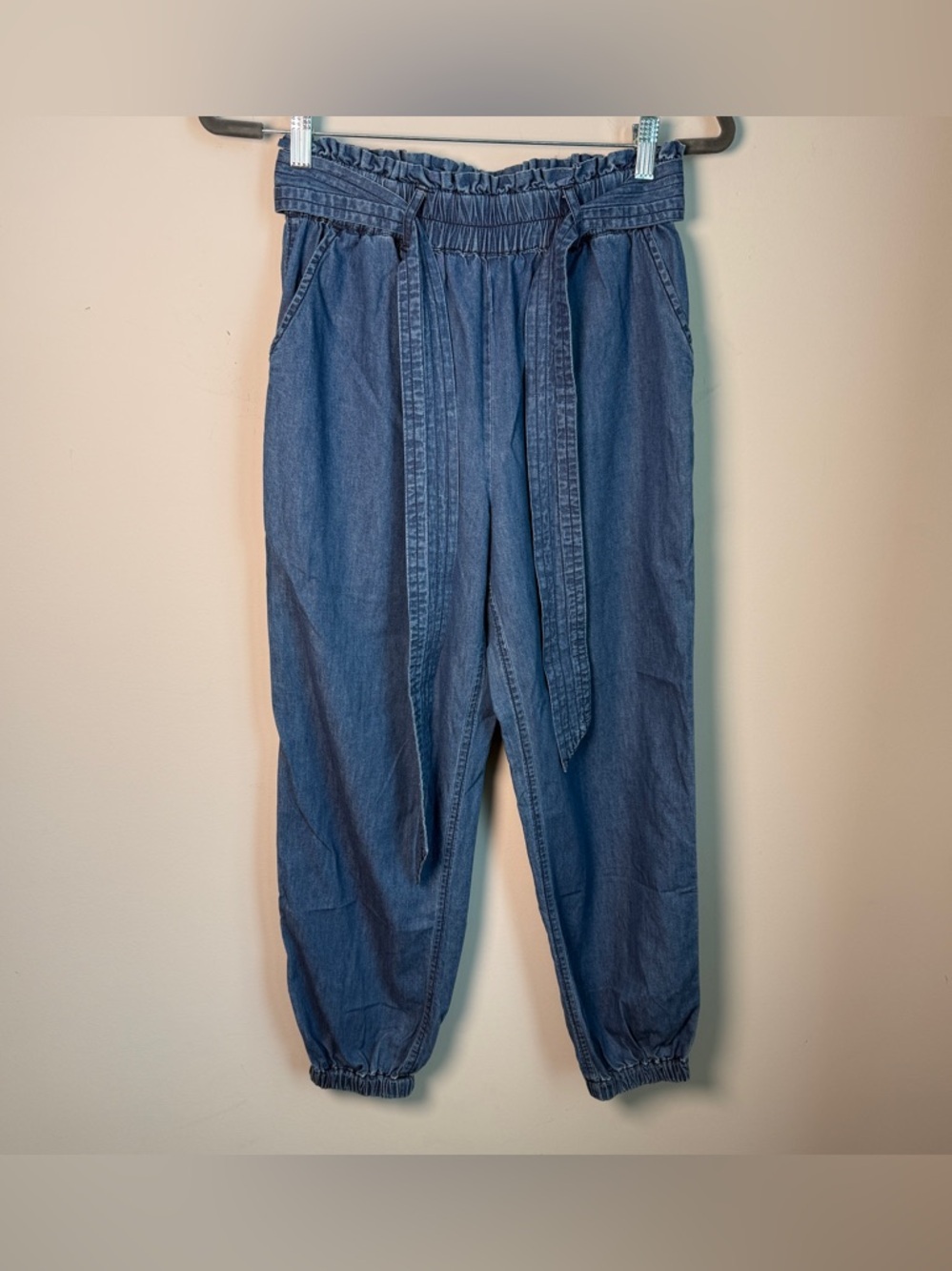 Cleobella Chambray Paper Bag Jogger Pants XS — Boho Denim Vacation Vibes